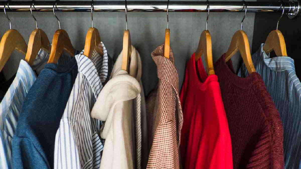 What are the 8 fashion categories in 2023?