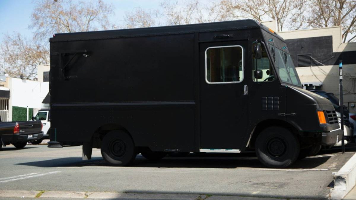 8 Best Truck-Related Small Business Ideas To Try