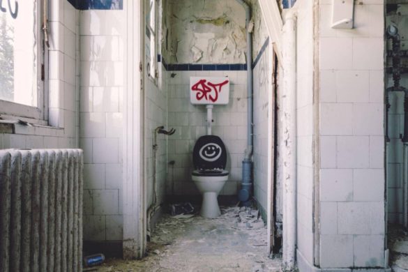 7 Steps To Transform Your Old Hostel Bathrooms Into Oasis