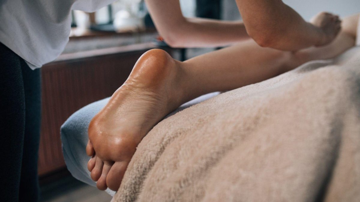 Healthy Foot Care: A Comprehensive Guide