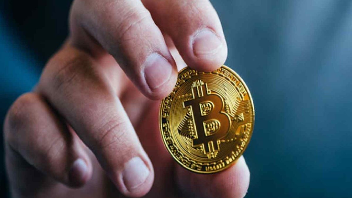 Bitcoin Adoption and Its Effect on Monetary Policy