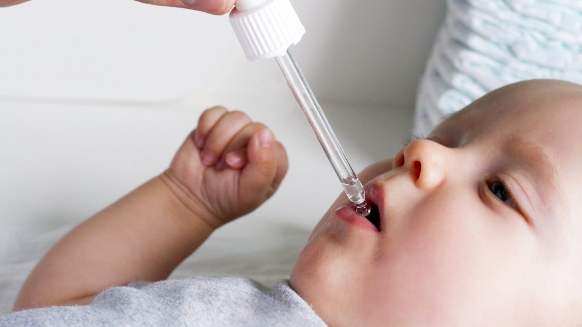 Top 5 Reasons To Give Your Newborn Multivitamin Drops