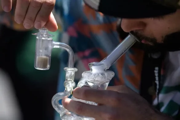 The Science Behind Glass Pipes for Weed How They Work