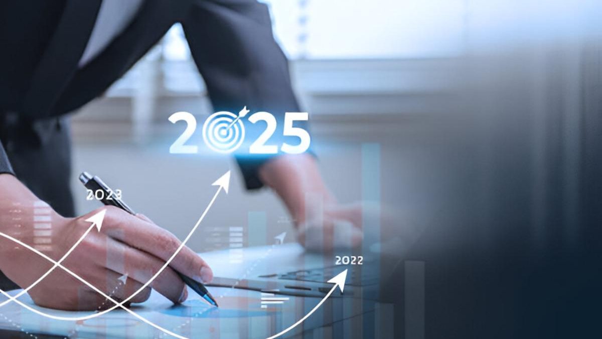 How should Business Journalism be approached in 2025?