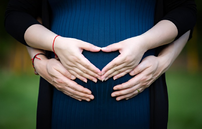 Maternity Dress Write For Us