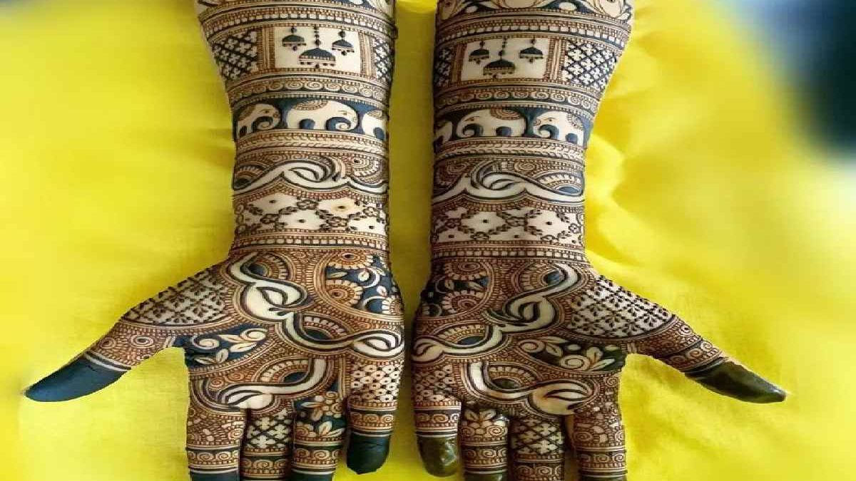 Front Full Hand Mehndi Design in 2025